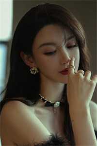 官运巅峰，从美女书记开始崛起免费