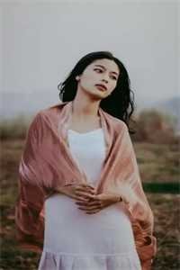 被卖三亿后，禁欲大佬求着我爱他顾晏琛温软全局