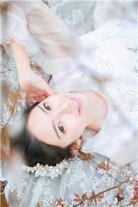 渣男劈腿，嫁闺蜜她爸被日日宠坏完整阅读