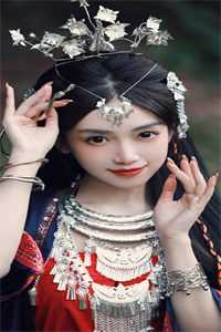 官运巅峰，从美女书记开始崛起列表