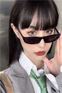 美女心机很深！我靠她直接鱼跃龙门爆款热文