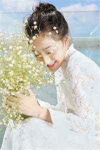 她曾把光藏入怀小说免费